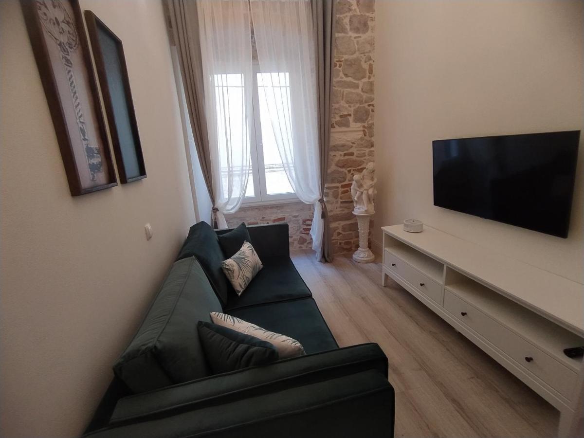 Apartment Antique Zadar - City Center Екстериор снимка