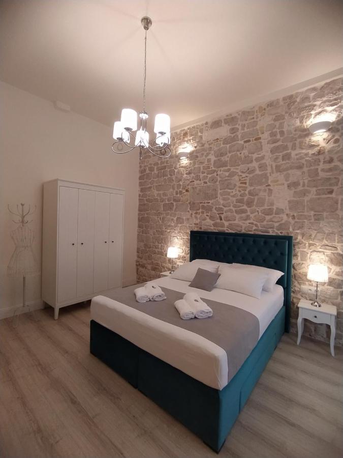 Apartment Antique Zadar - City Center Екстериор снимка