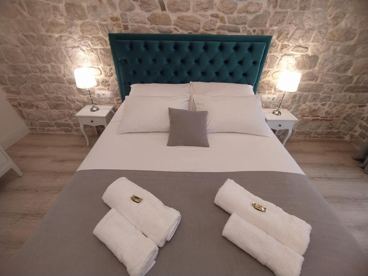 Apartment Antique Zadar - City Center Екстериор снимка